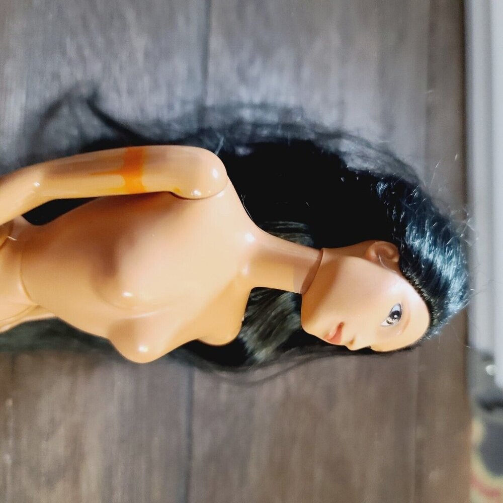 Vintage 90s Mattel Disney Pocahontas  Barbie Doll Reconditioned Hair - Picture 7 of 8